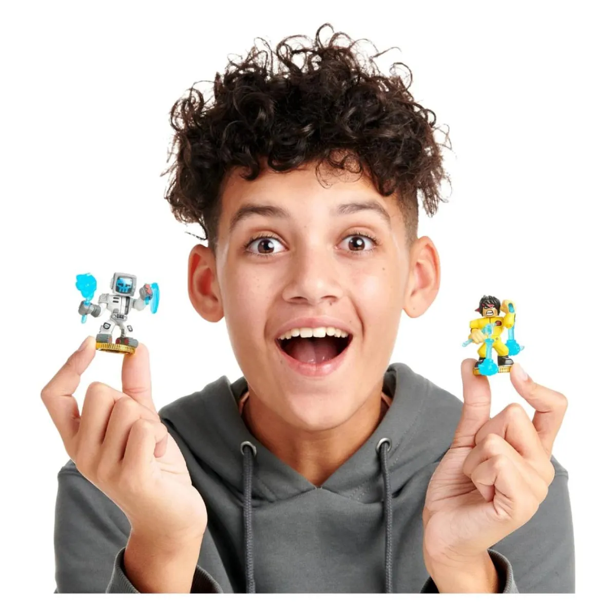 - Battle arena*AKEDO Online