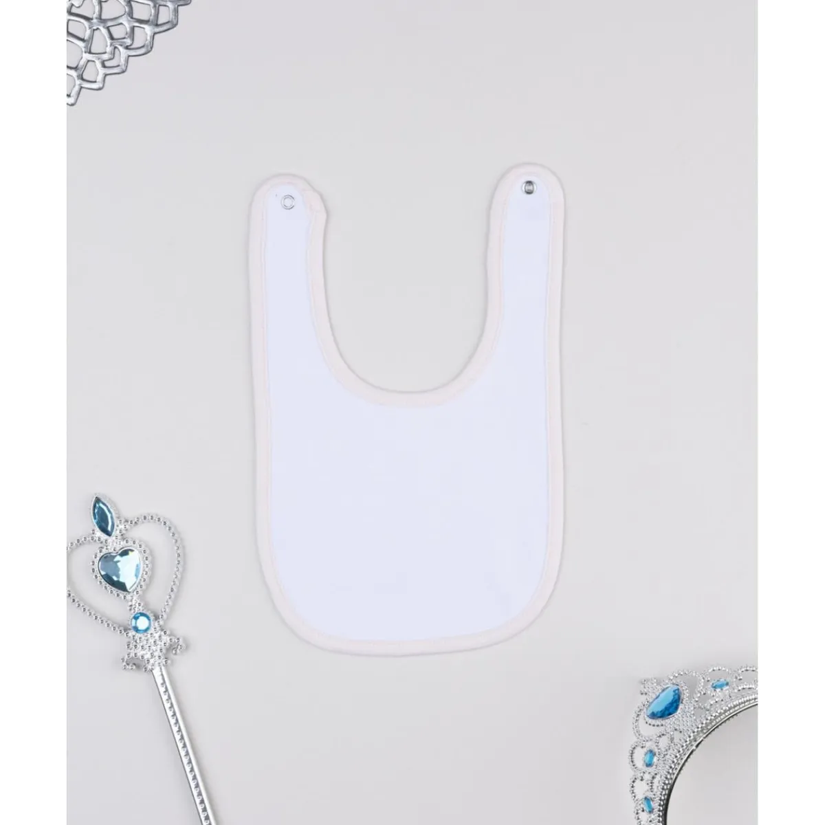 Babero infantil con estampado de unicornios*Prenatal Outlet