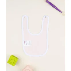 Babero rosa claro para bebé con estampado blanco*Prenatal