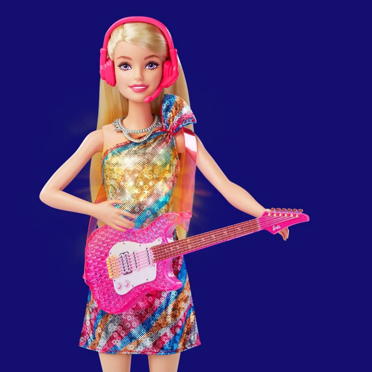 - Muñeca Malibú Muñecas