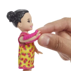 - Muñeca Pediatra*BARBIE Outlet