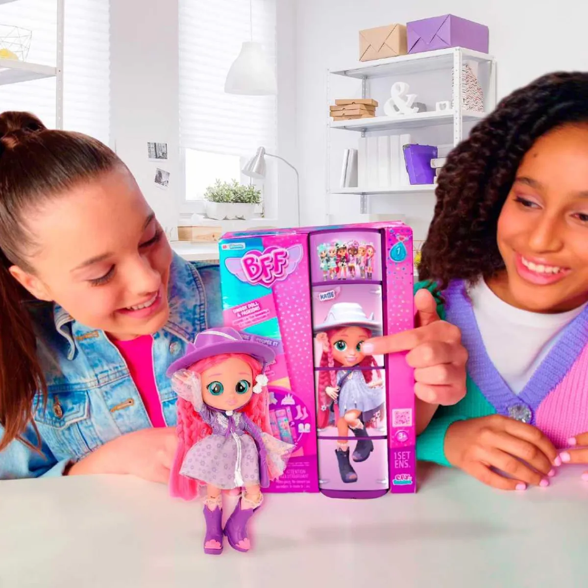 Hot Bebés Llorones - Katie - Muñeca BFF Muñecas