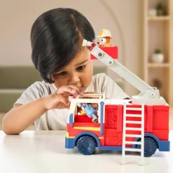 Hot Bluey - Camión de bomberos con figuras Coleccionables Y Mini Mundos