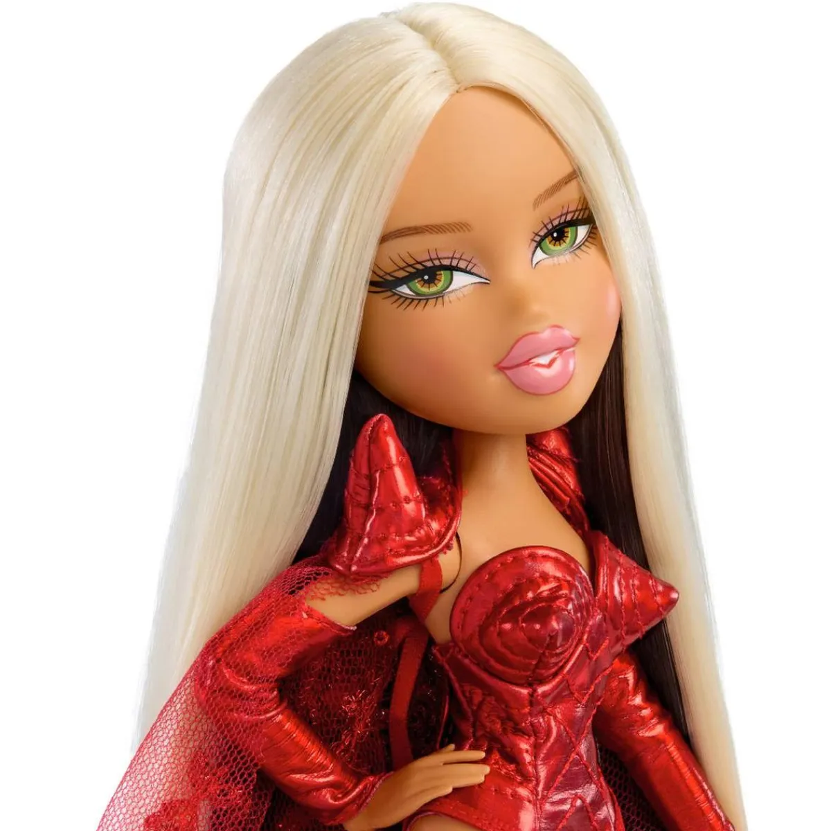 - Lola Índigo*Bratz Hot