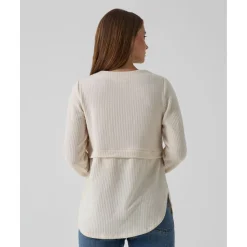 Camiseta de lactancia y premamá en tejido waffle color crema*Prenatal Online