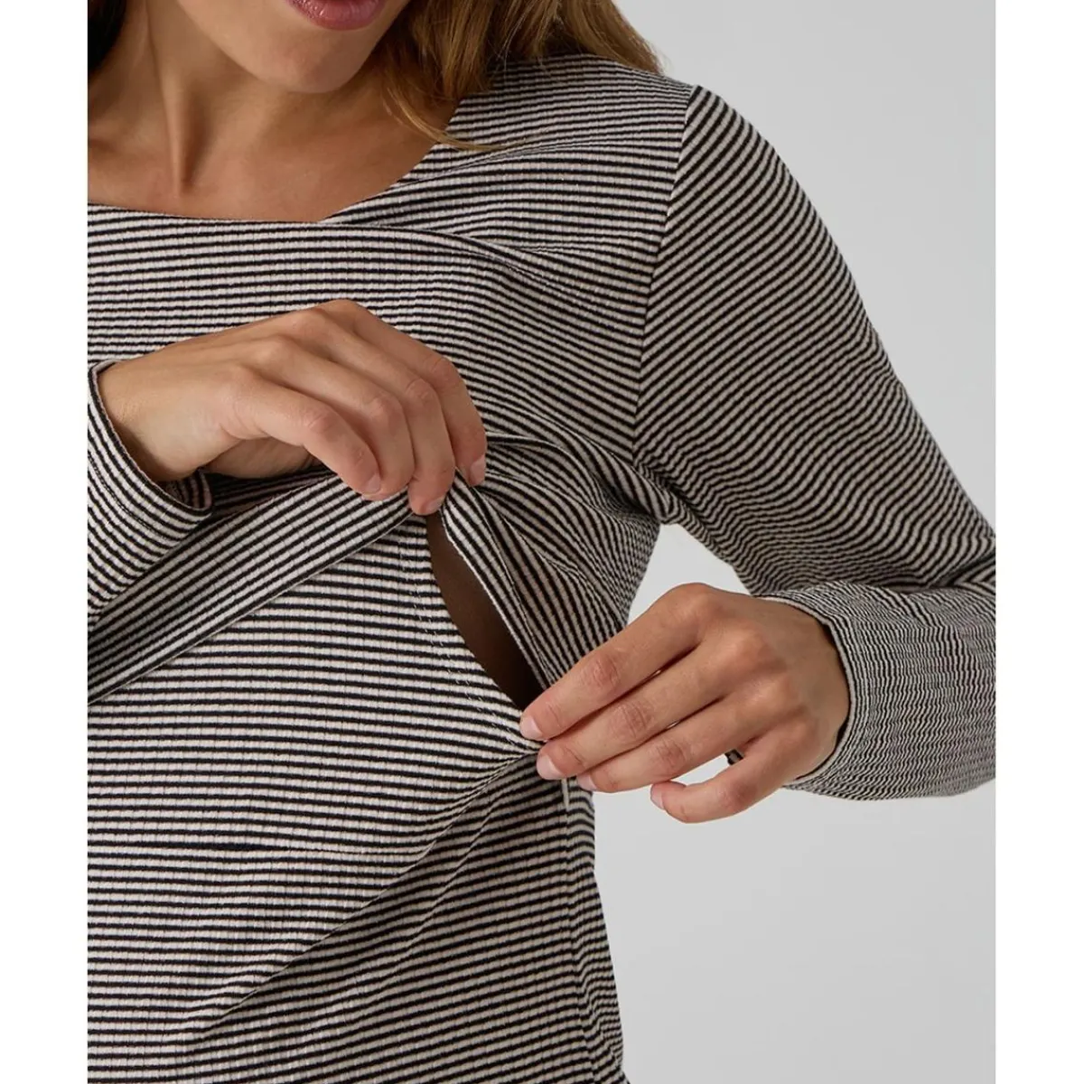 Online Camiseta premamá de lactancia negro y beige a rayas Premamá·Moda|Moda·Camisetas