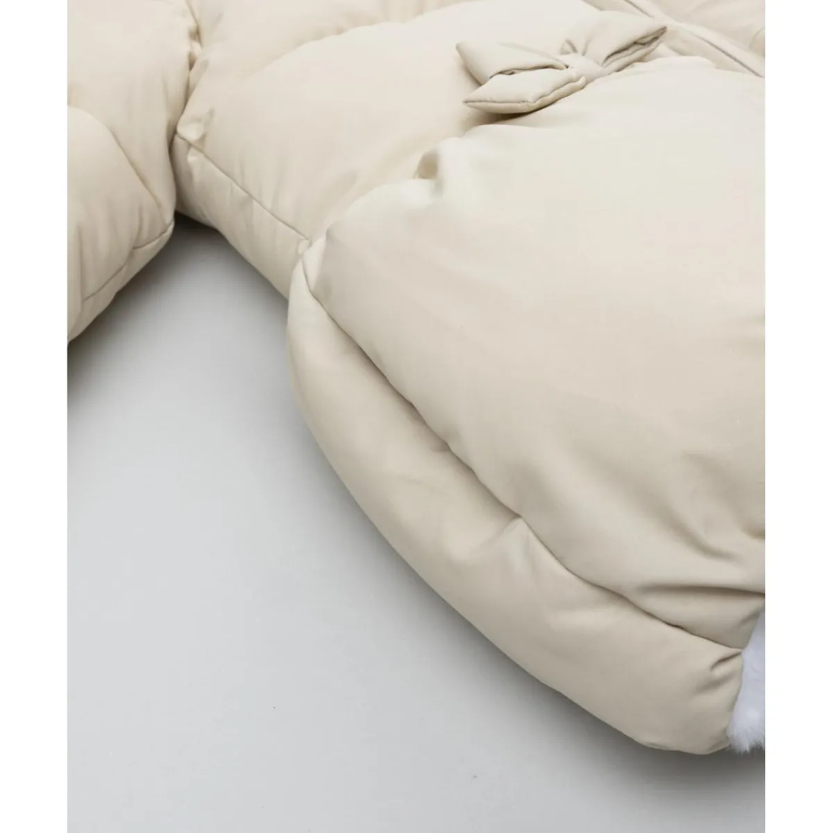 Chaqueta beige con lazos para niña*Prenatal Outlet