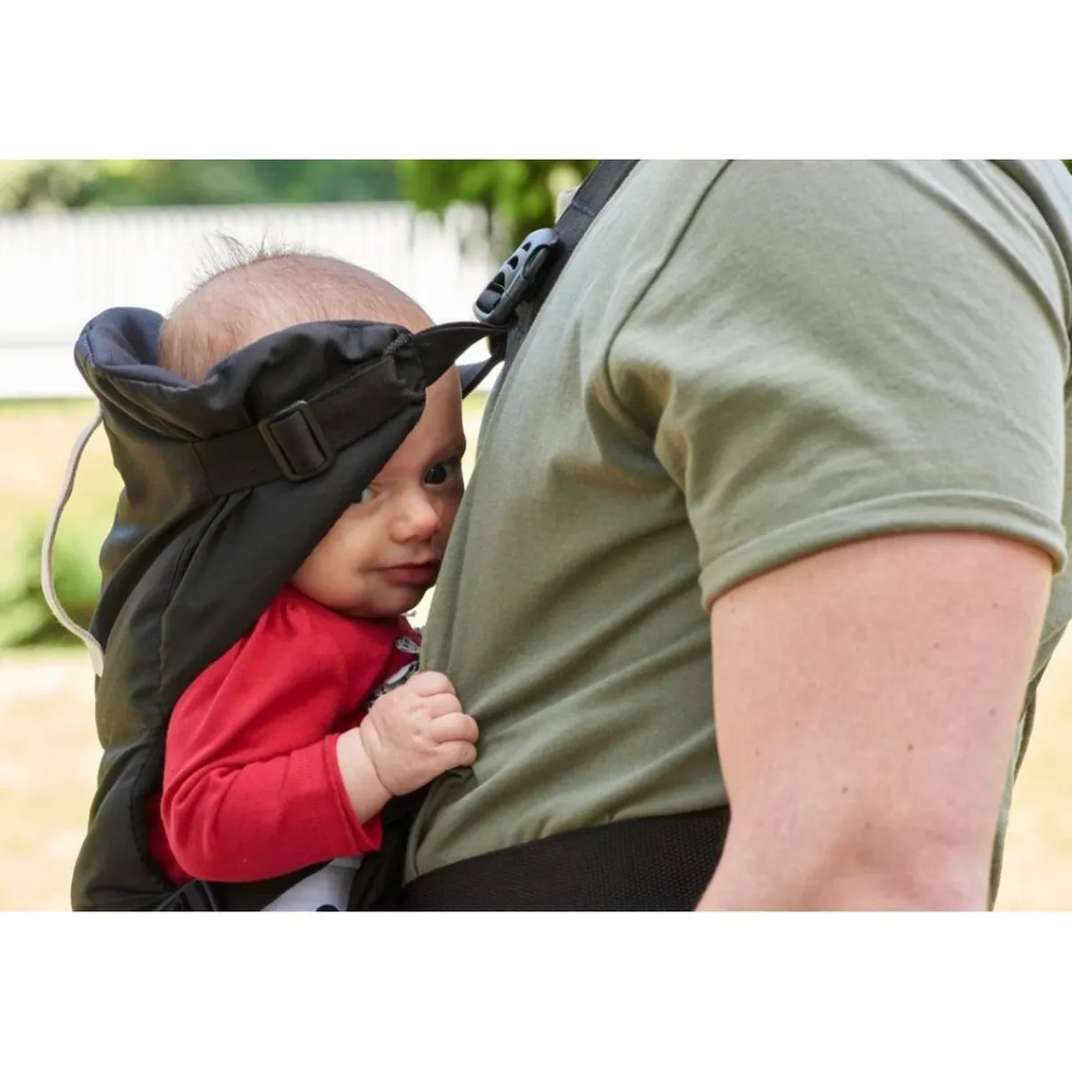 - Marsupio EasyFit Negro*CHICCO