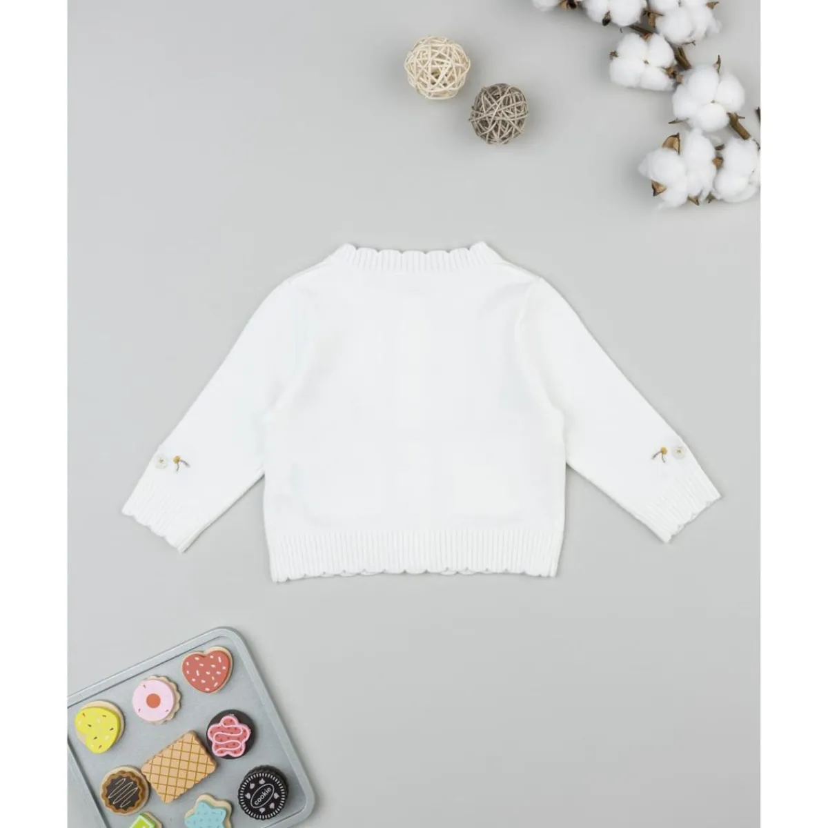 Cárdigan tricot de niña con flores bordadas*Prenatal Hot