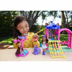 Hot - City Tails - Parque de juegos de Sabine y Seneca Squirrel Muñecas