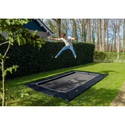 Discount Exit - Cama elástica de suelo Dynamic 275 x 458 cm negro con perímetro de seguridad Camas Elásticas