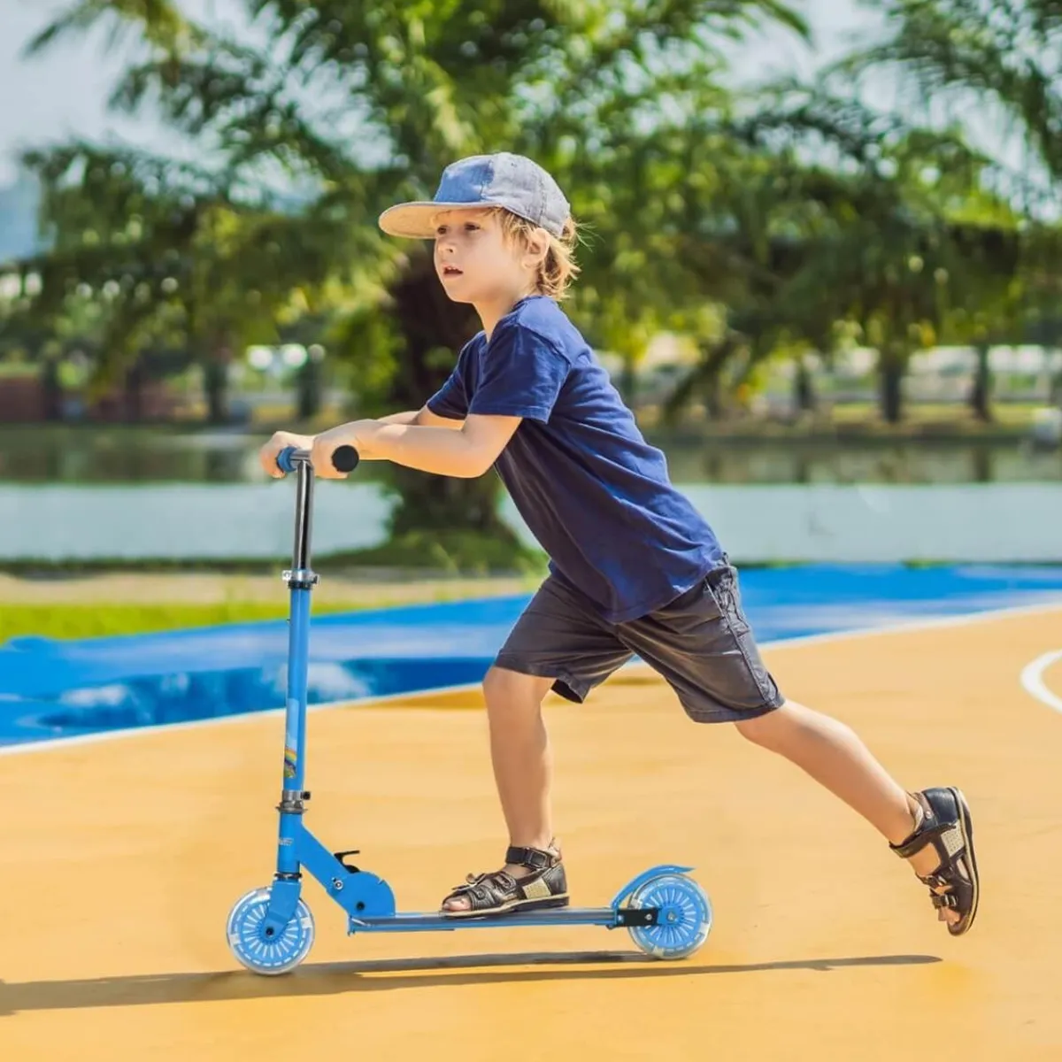 - Patinete azul con luces y música*Homcom Sale