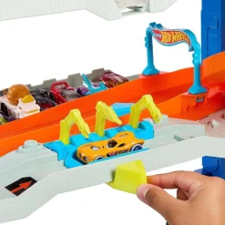 Hot Wheels - Pista de coches de juguete con garaje definitivo y dragón, 4 niveles, incluye 2 vehículos ㅤ*MATTEL Hot