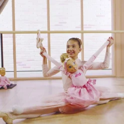 Hot Lolly - Muñeca baila conmigo Muñecas