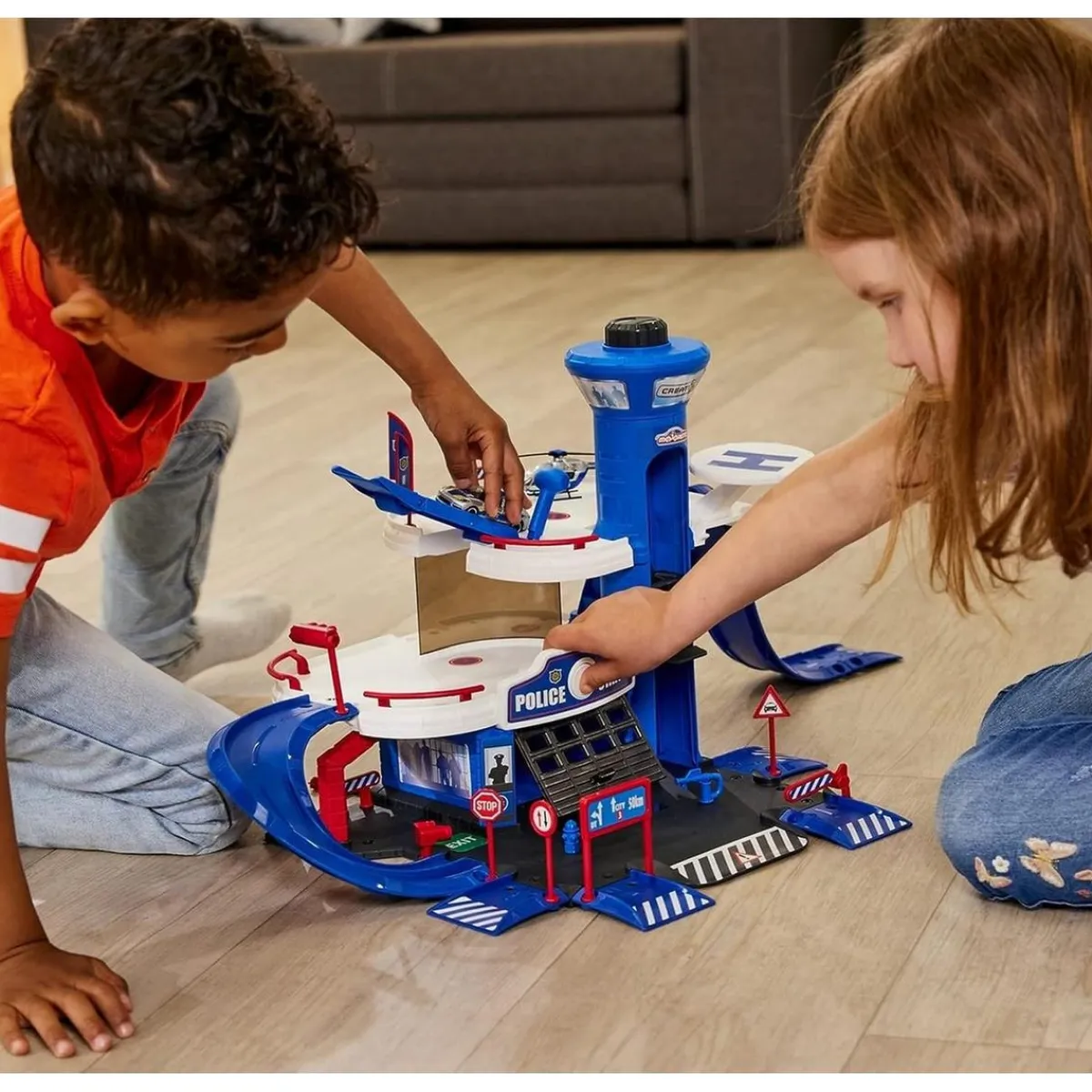 Clearance Majorette - Estación de Policía Creatix con Vehículo Incluido ㅤ Vehículos Y Circuitos