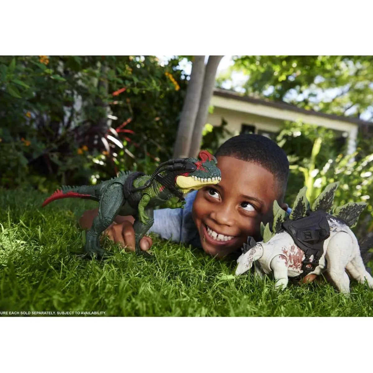 Best - Jurassic World - Gigantic Trackers (Varios modelos) Figuras De Acción