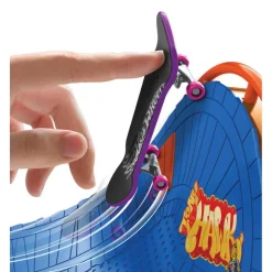 Discount - Parque de skate con monopatín de juguete y zapatillas para dedos ㅤ Vehículos Y Circuitos