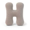 - Almohada Infantil con Forma de Letra “H” Color Gris Claro “Bearly H” Descanso·Colchones Y Almohadas