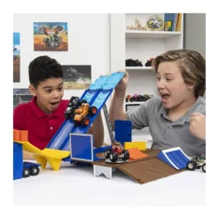 New Monster Jam - Camión 2 en 1 transformación Vehículos Y Circuitos