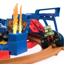 - Pista de carreras Supercharger*MONSTER JAM