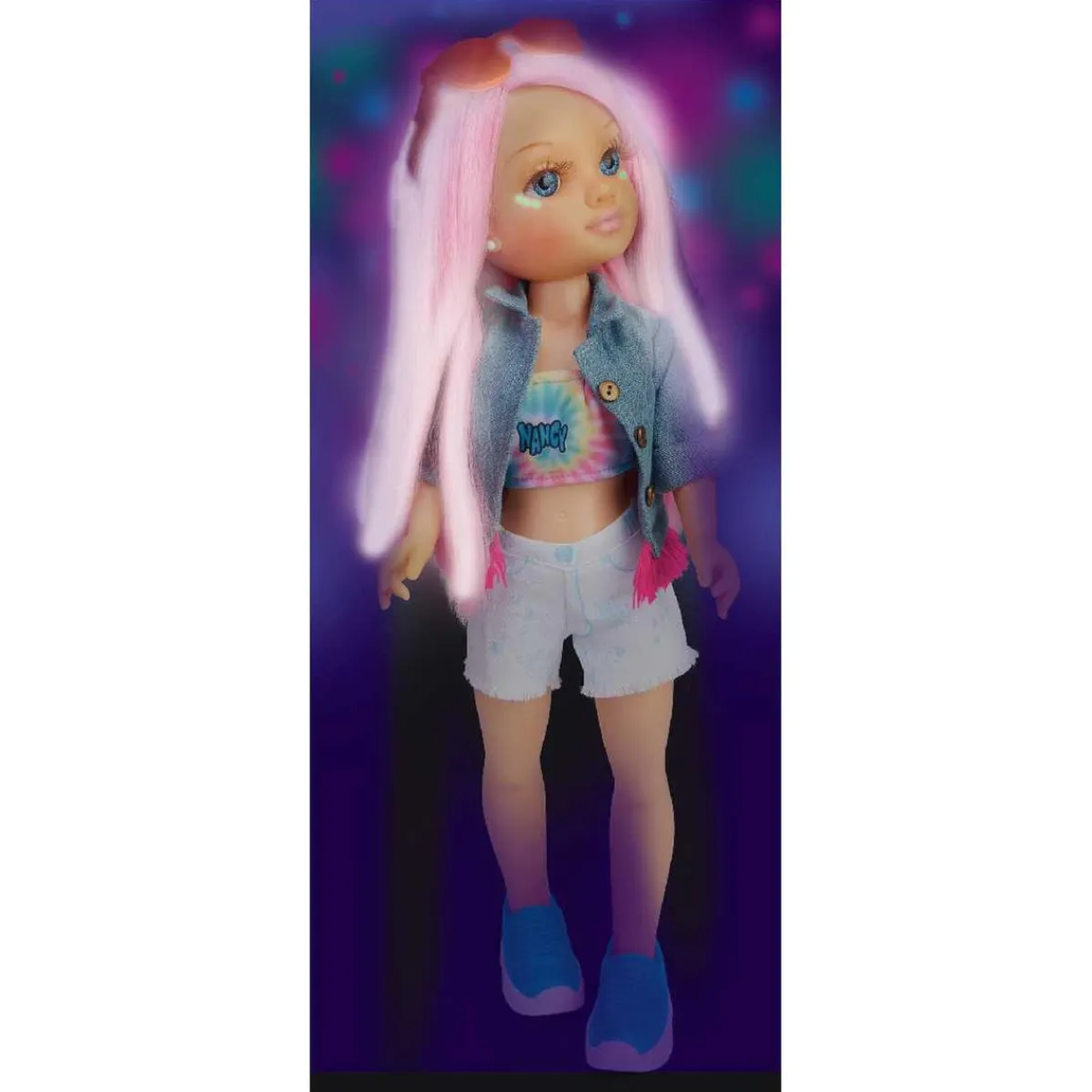 - Un día brillando en la oscuridad*NANCY Discount