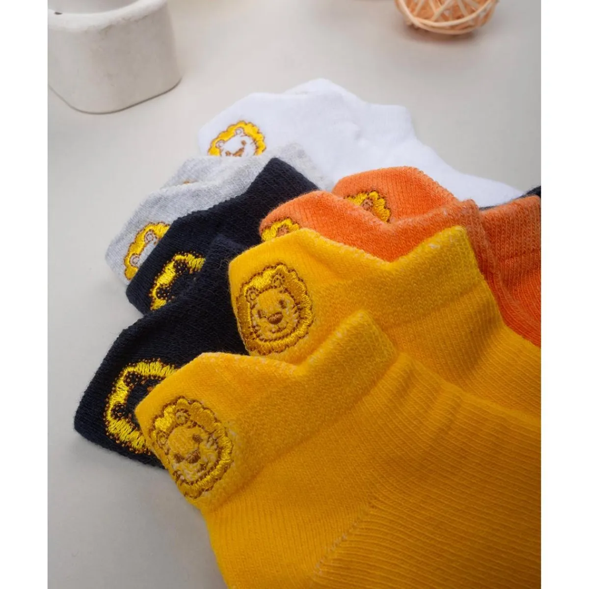Pack de 5 calcetines cortos para niño – león y colores vivos*Prenatal New