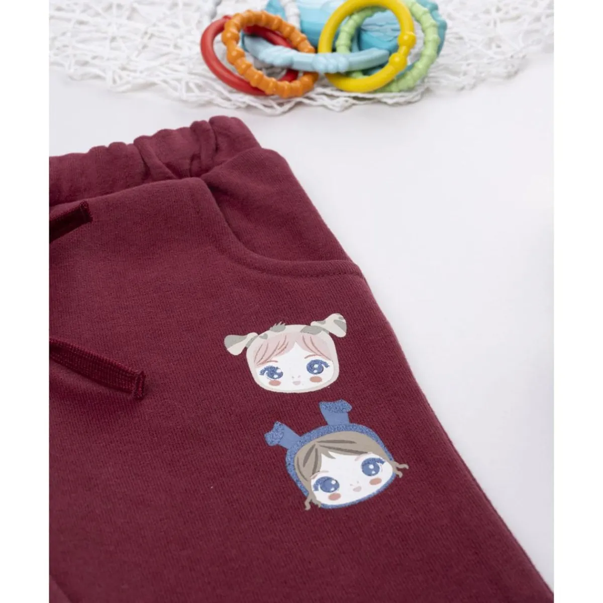 Sale Pantalón de niña burdeos afelpado Niña·Bebé Niña 3-36 Meses|Bebé Niña 3-36 Meses·Vaqueros, Pantalones Y Petos