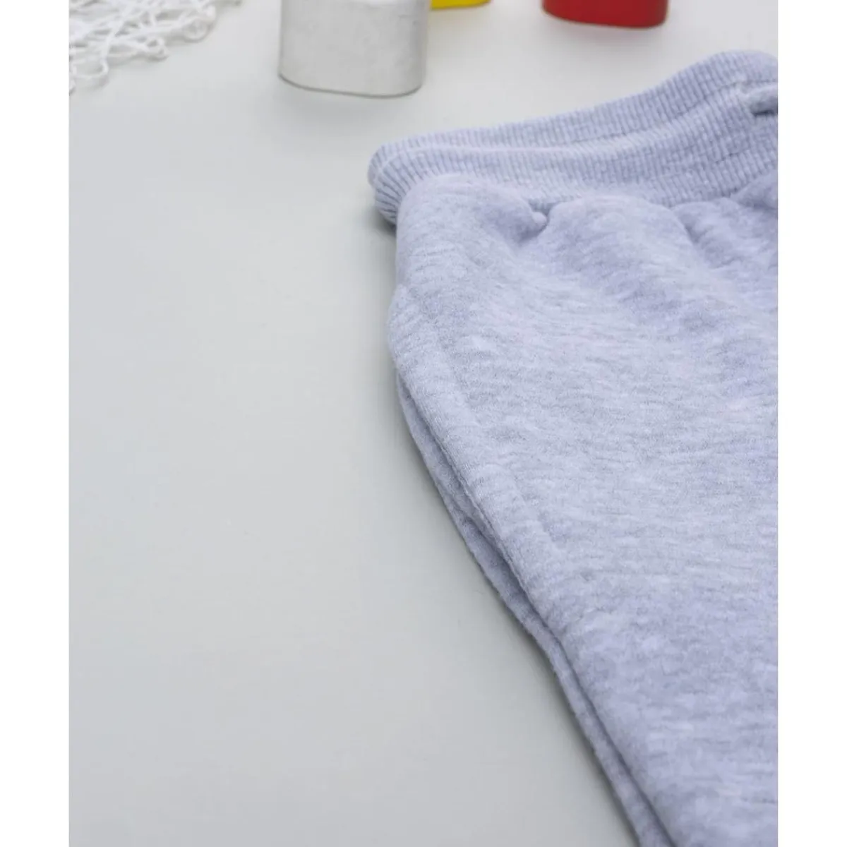 Pantalón gris de niño con estampado Pokémon*Prenatal Hot