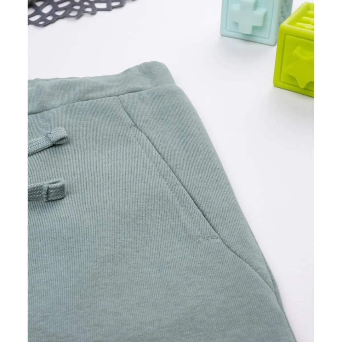 Pantalón largo niño verde*Prenatal Discount