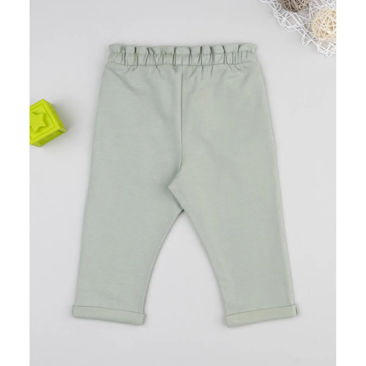 Sale Pantalón niña verde con corazón bordado Niña·Bebé Niña 3-36 Meses|Bebé Niña 3-36 Meses·Vaqueros, Pantalones Y Petos
