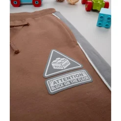 Pantalón niño marrón con bandas laterales Niño 2-10 Años·Vaqueros, Pantalones Y Petos|Niño·Niño 2-10 Años