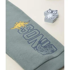 Pantalón niño verde felpado con estampado*Prenatal Outlet