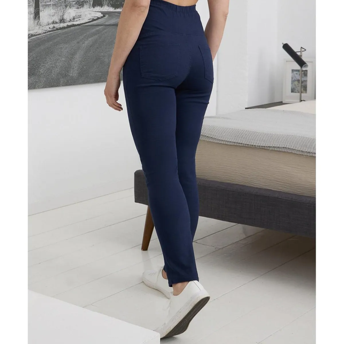 Pantalón premamá con banda alta de canalé*Prenatal Best