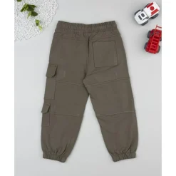 Pantalón verde de niño con bolsillos cargo*Prenatal Best