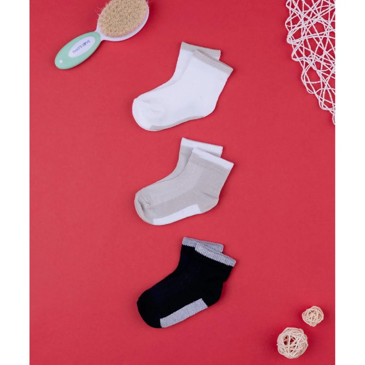 Paquete de 3 calcetines cortos de algodón para niño en color liso*Prenatal New