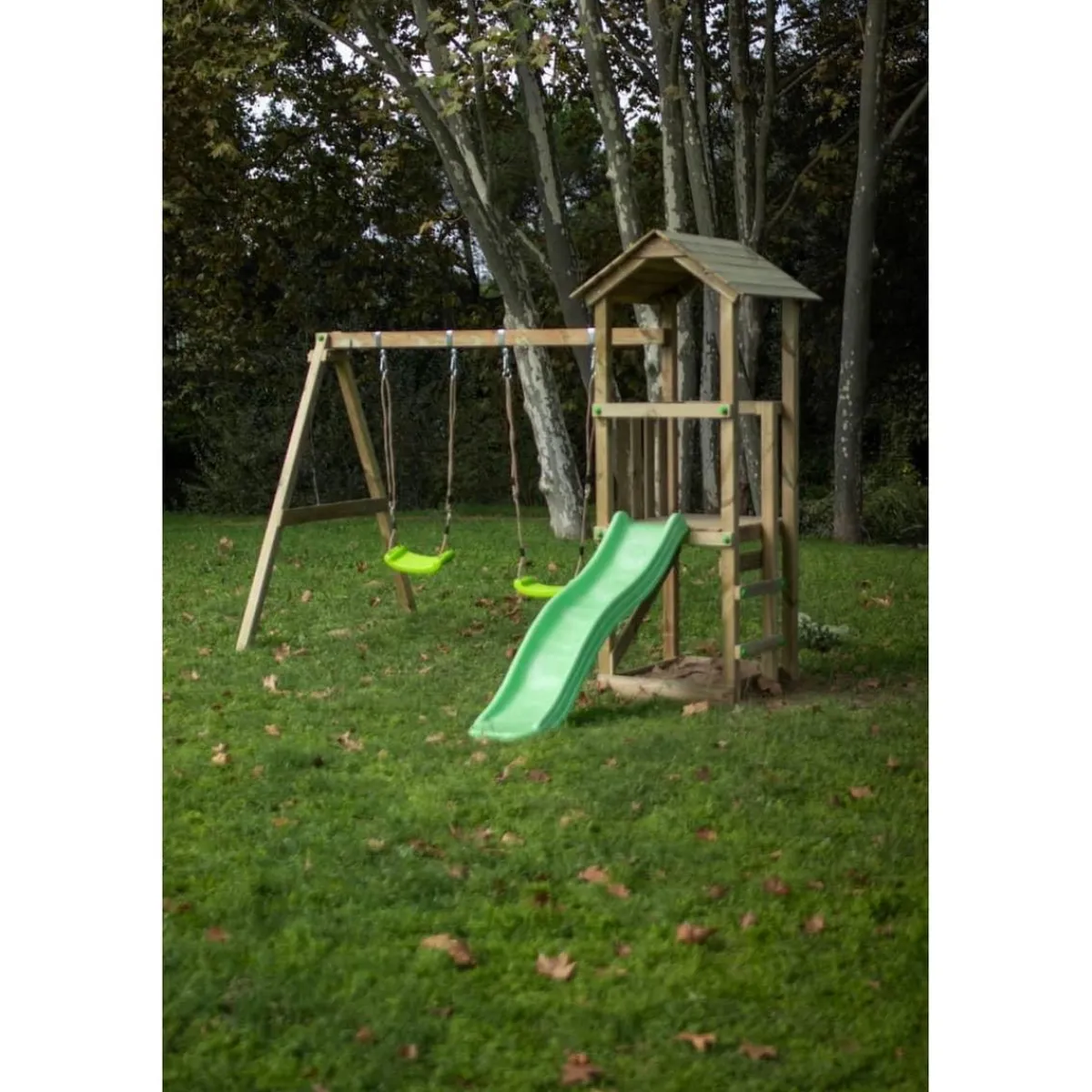 Outlet Parque infantil Carlit de madera columpios y tobogán Columpios