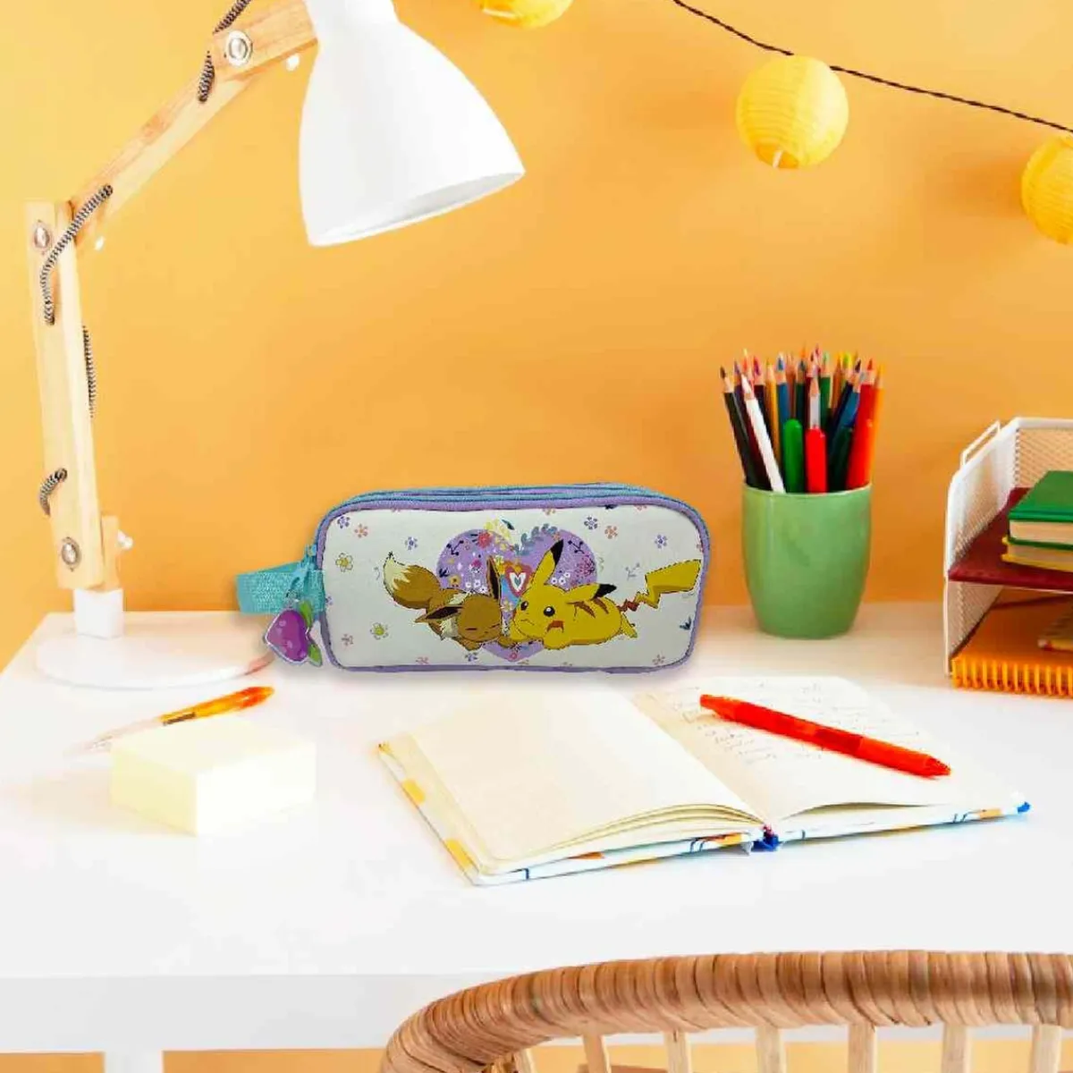 Pokémon - Portatodo triple - Colección Flowers*C Y P BRANDS Clearance