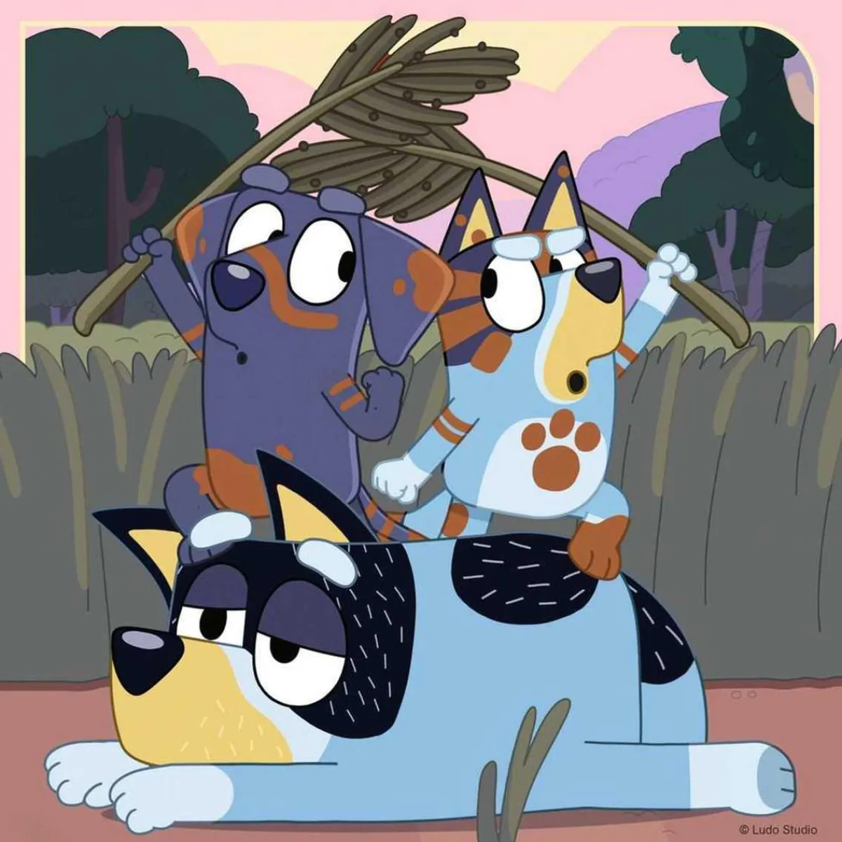 Ravensburger - Bluey - Puzzle infantil Ravensburger Bluey, 3x49 piezas ㅤ*RAVENSBURGER IBÉRICA Sale