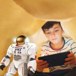 Robot Charlie - El Astronauta*WORLD BRANDS Best