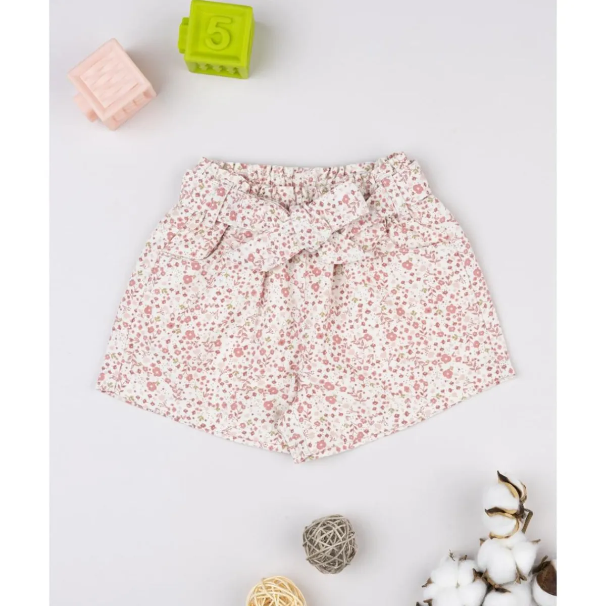 Shorts para niña con estampado de flores rosa*Prenatal New