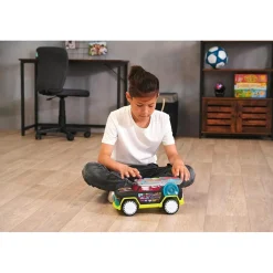 STREETS N BEATZ - Coche Beat Hero 32 cm con luces intermitentes y música*DICKIE TOYS