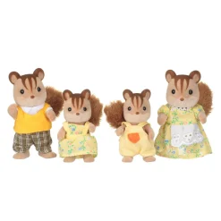 Sale Sylvanian Families - Familia Ardillas de la Nuez Coleccionables Y Mini Mundos