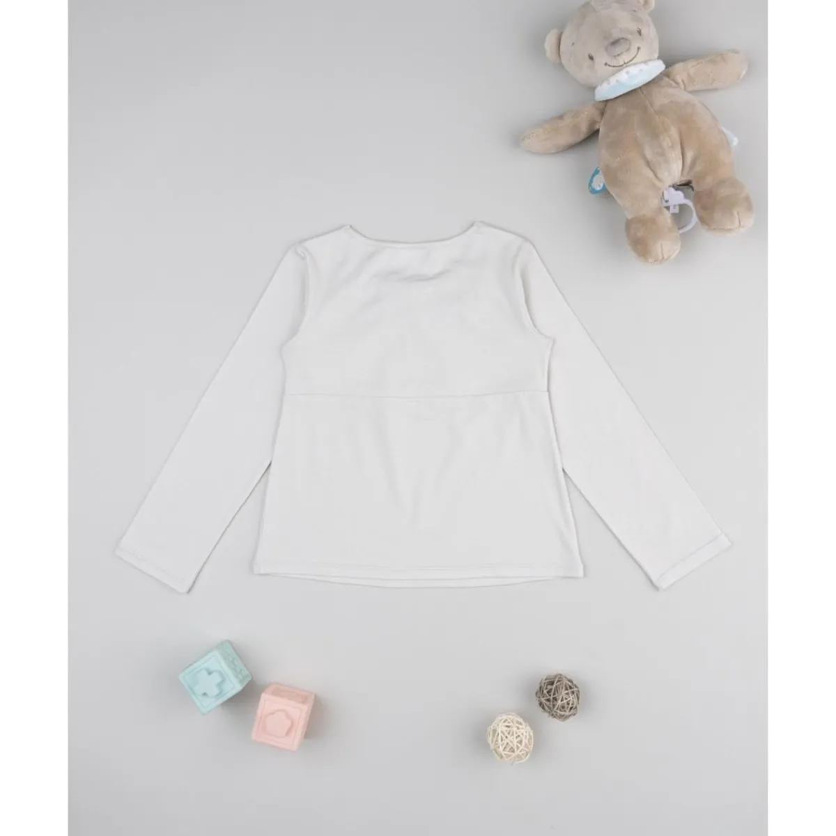 T-shirt beige con cuello bordado para niña*Prenatal New