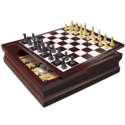 - Caja de madera con 10 juegos clásicos*ZIG ZAG Online